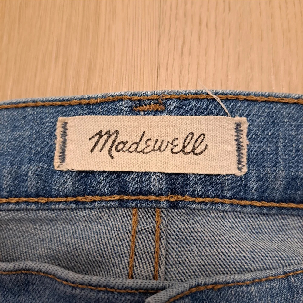 Madewell 9" High-Rise Medium Wash Distressed Hem Stretch Skinny Jeans Size 26 - Picture 4 of 9